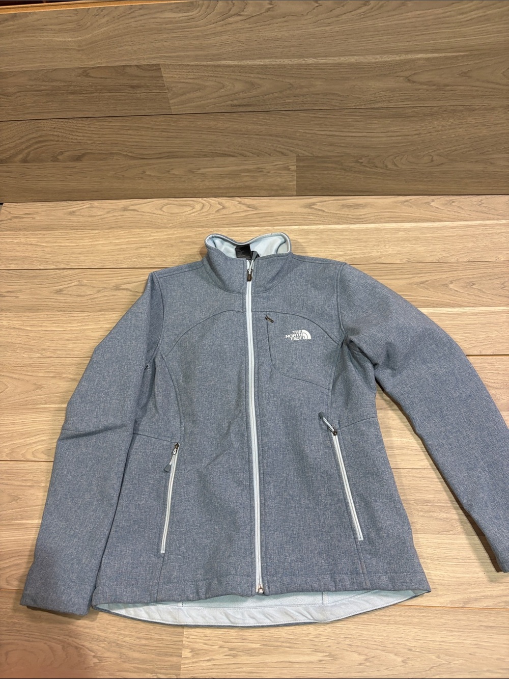 The North Face Women’s Heather Gray Utility Softshell Jacket